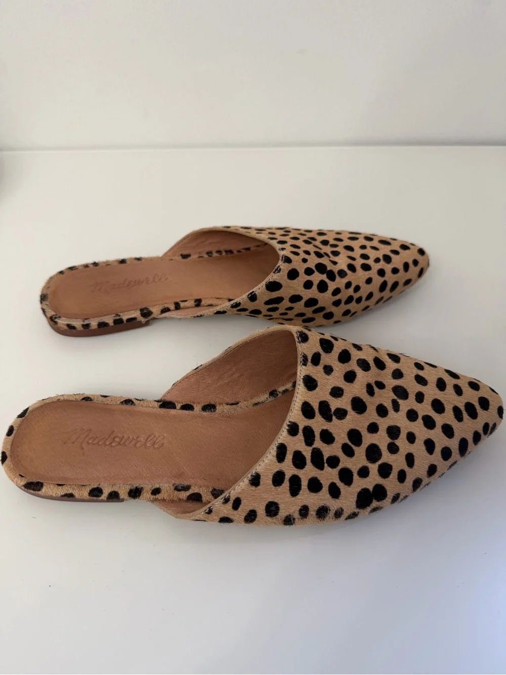 Madewell Leopard-Print Pointed Slip-On Mules in Tan and Black Size 7.5 - Picture 2 of 10